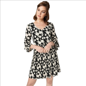 NWT Smak Parlour Lead Like A Girl Fit & Flare V-Neck Pleated Dress